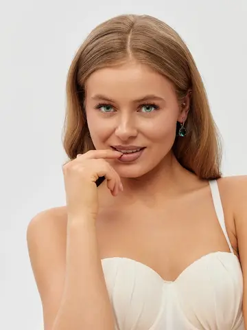 Фотосъёмка «украшения» с моделью Валерия — кадр 2